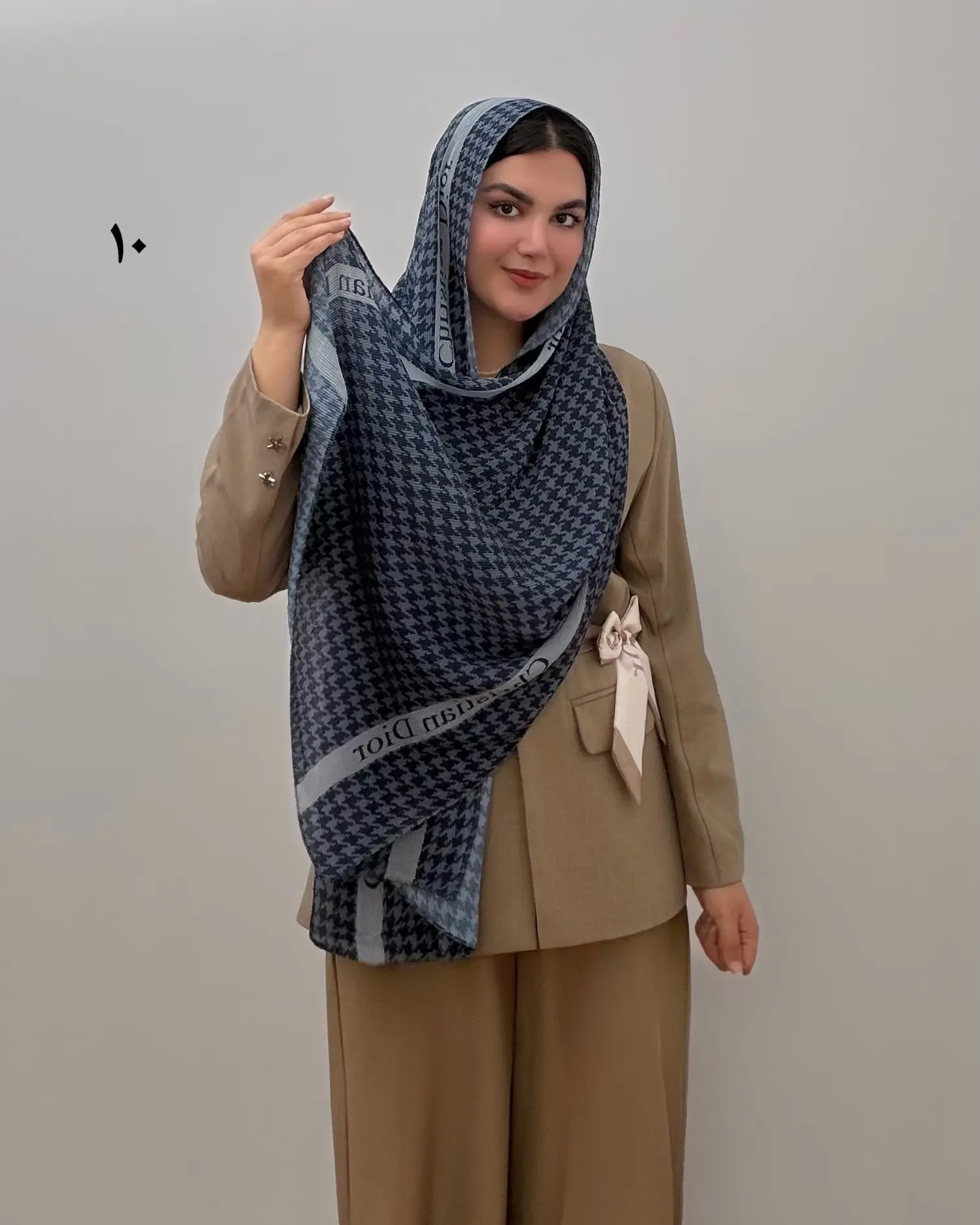 شال پلیسه سرمه ای طرحدار